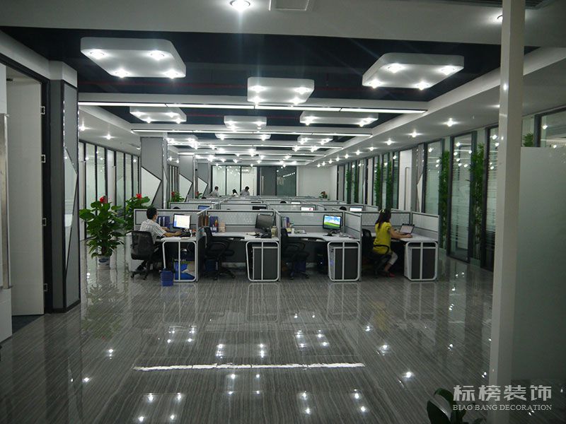 深圳廠房裝修，無(wú)塵車(chē)間裝修，深圳裝飾